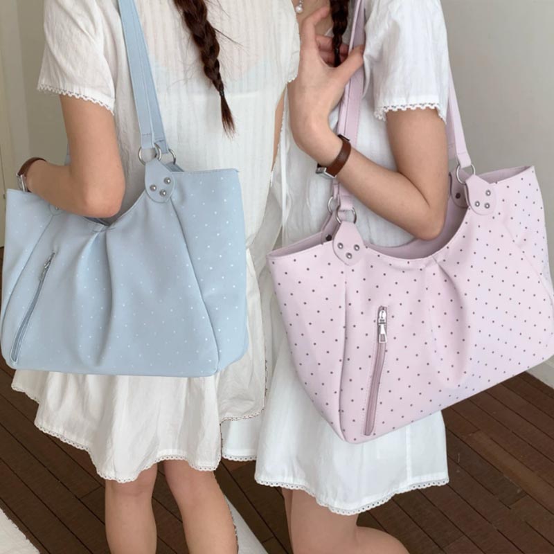 Borsa a Tracolla Coreana a Poi - Leather Work Duffle recensione e prezzo