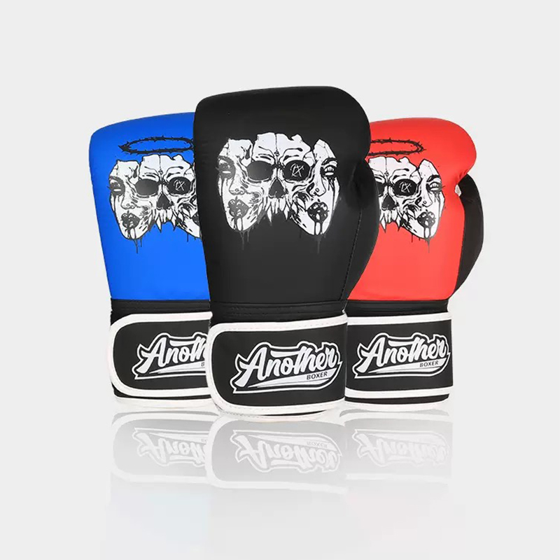 Guanti Professionali per Boxe  - Leatherwork Training recensione e prezzo