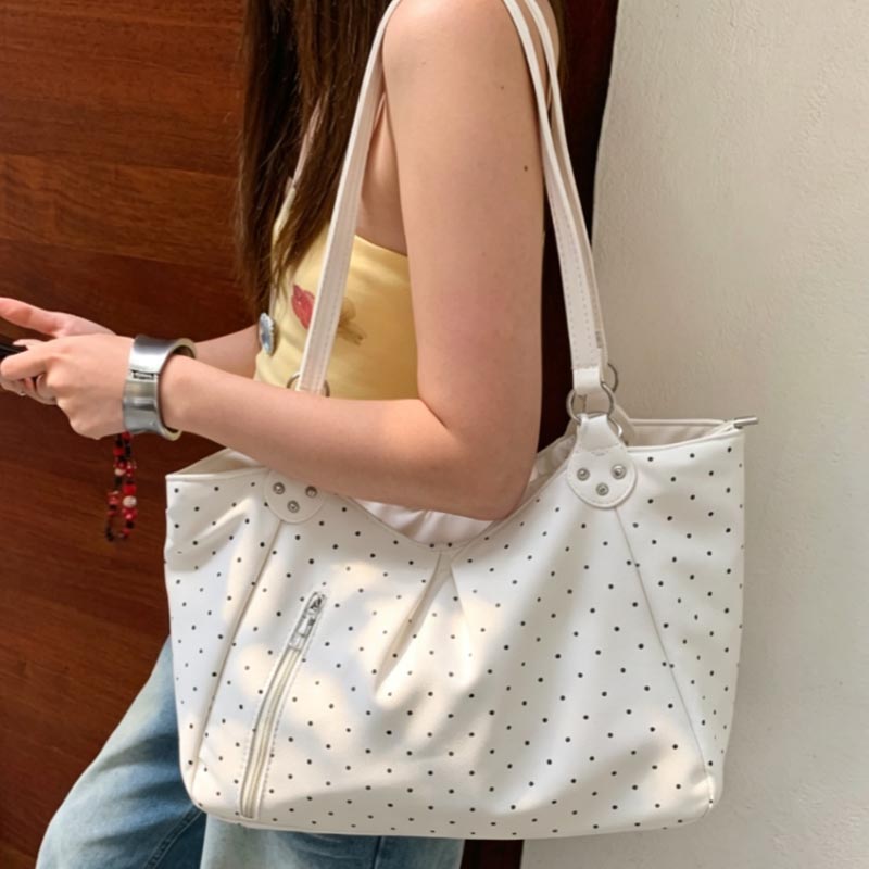 Borsa a Tracolla in Pelle PU a - Leather Work Duffle recensione e prezzo