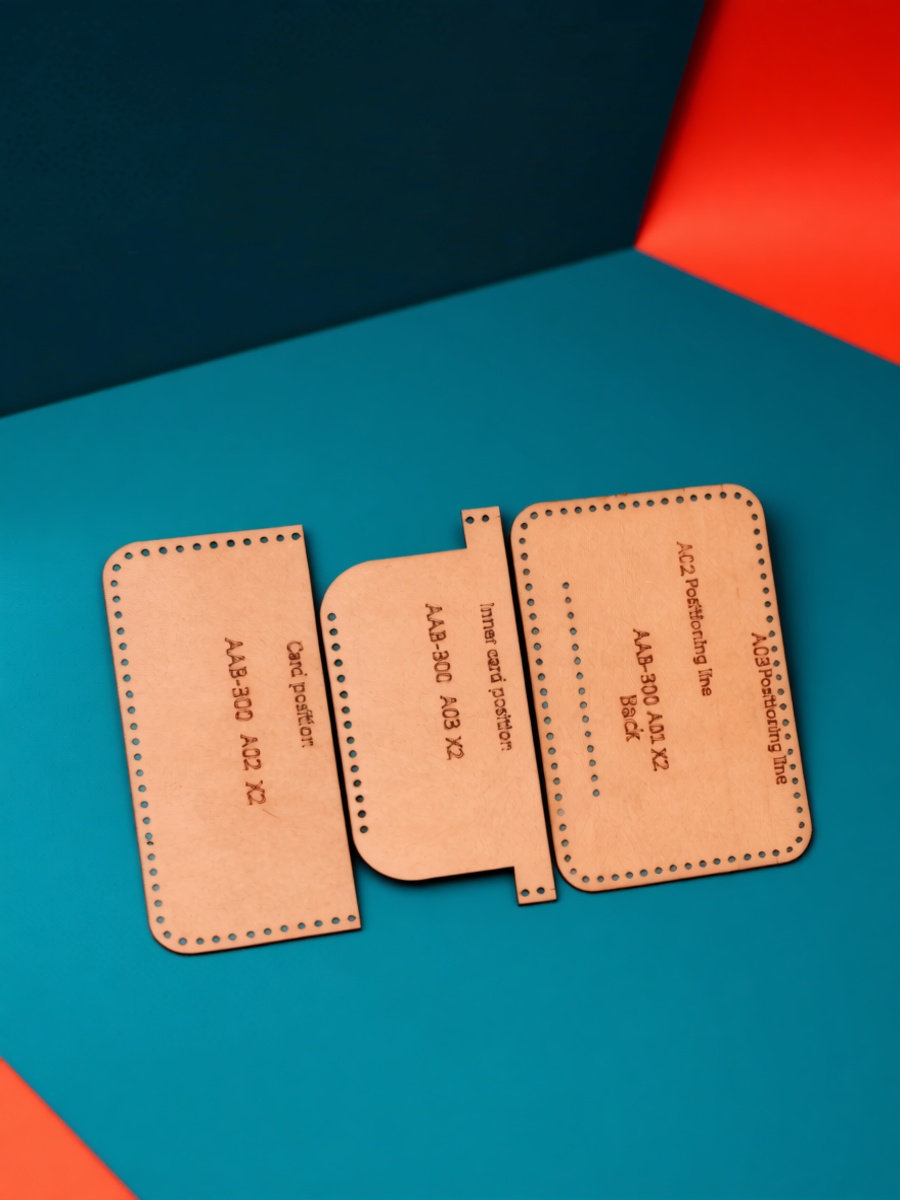 1 set di modelli per portafogl - Leatherwork Free Patterns recensione e prezzo